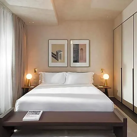 Master Trevi Apart Otel Roma