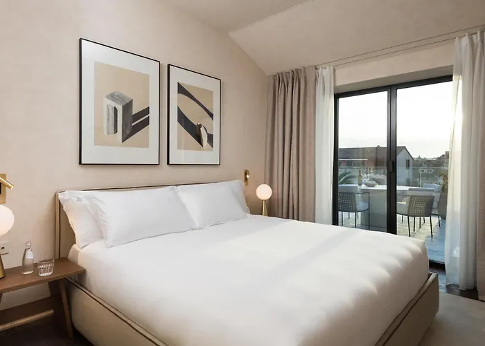 Aparthotel Master Trevi 4*