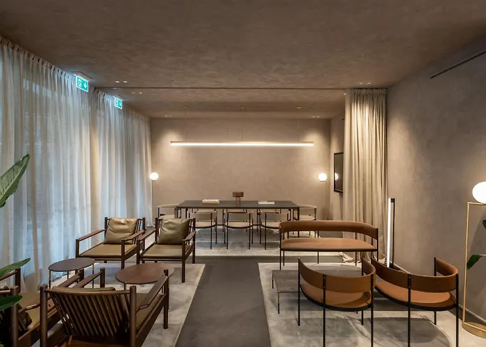 Master Trevi Aparthotel 4*