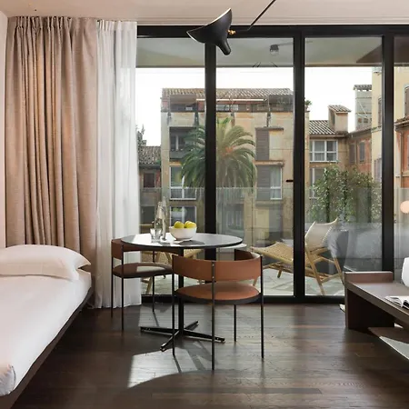 Apartmanhotel Master Trevi 4*